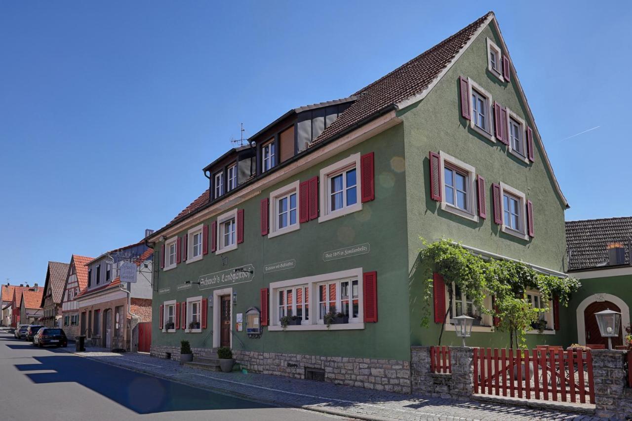 Landhotel Schwab - By Homekeepers シュヴァルツァッハ・アム・マイン エクステリア 写真